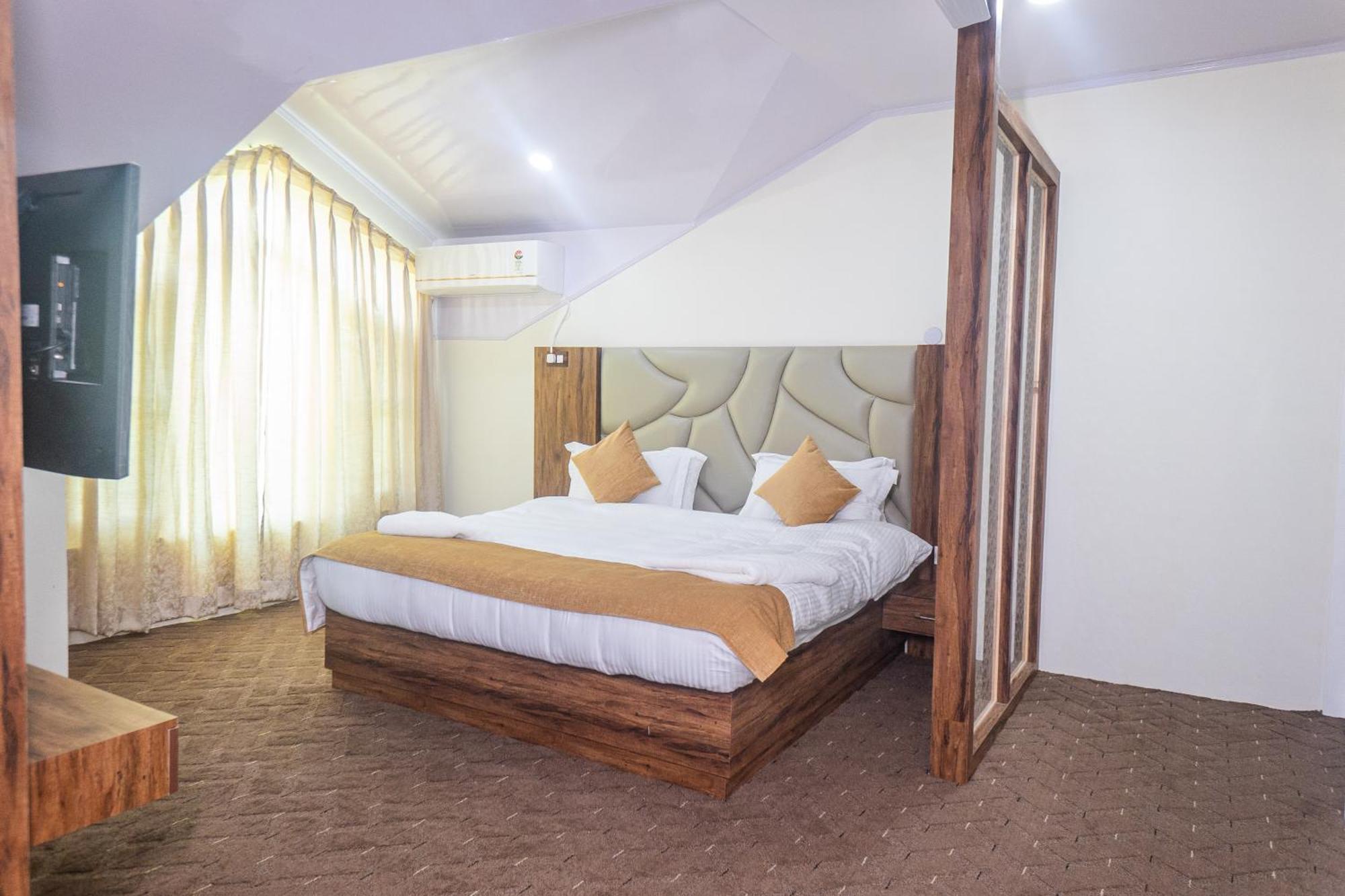Jf Green Resorts - Near Srinagar Airport 외부 사진