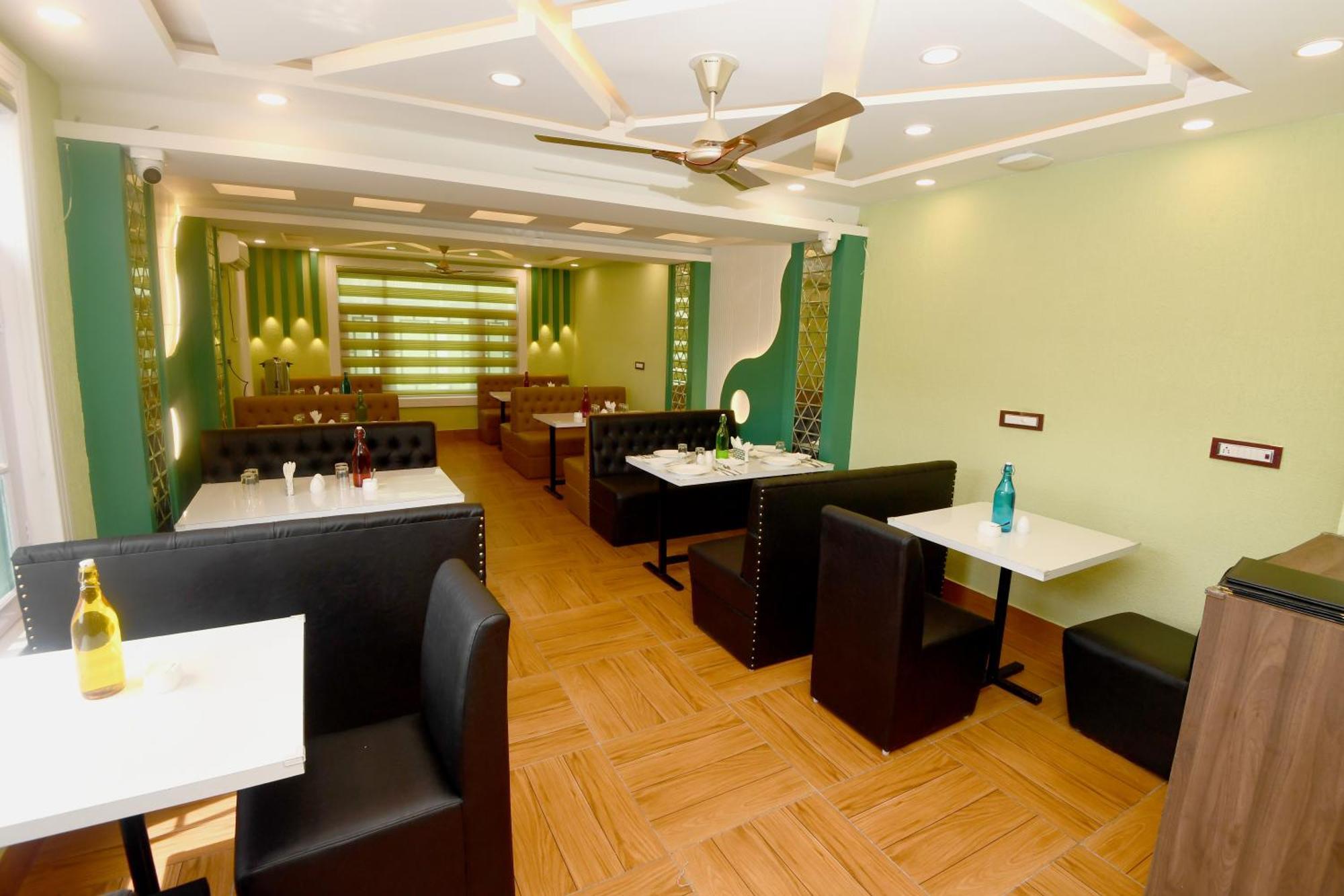 Jf Green Resorts - Near Srinagar Airport 외부 사진